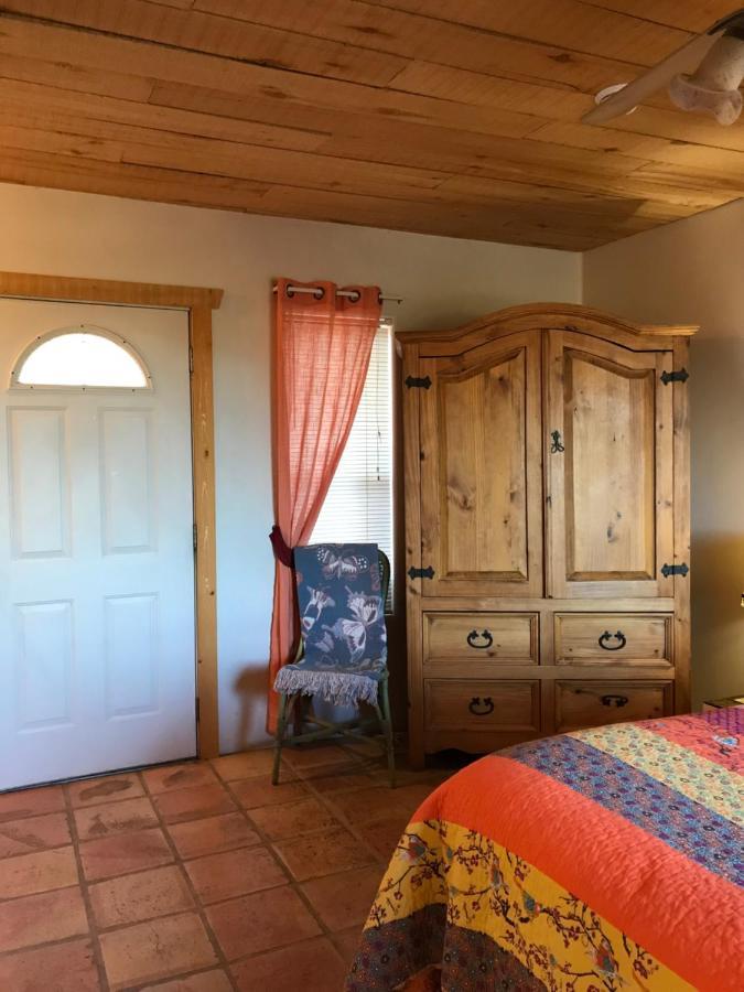Spur Cross Inn Cave Creek Extérieur photo